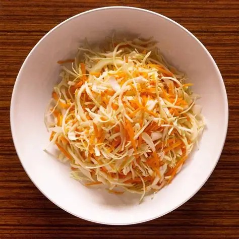 Salad (cabbage+carrot)